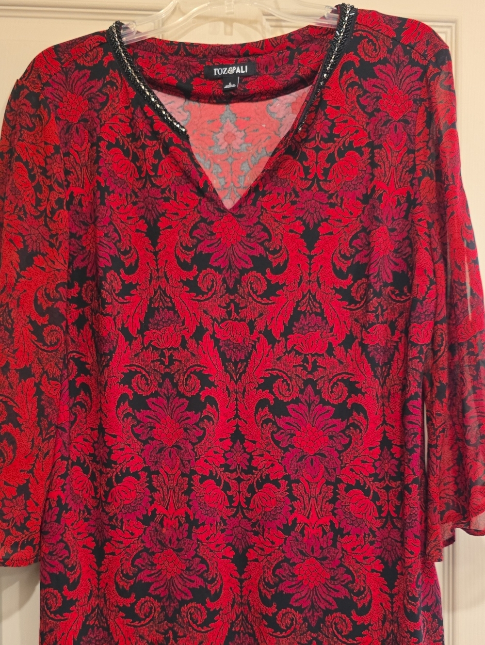 Roz & Ali Red and Black V-Neck Floral Tunic